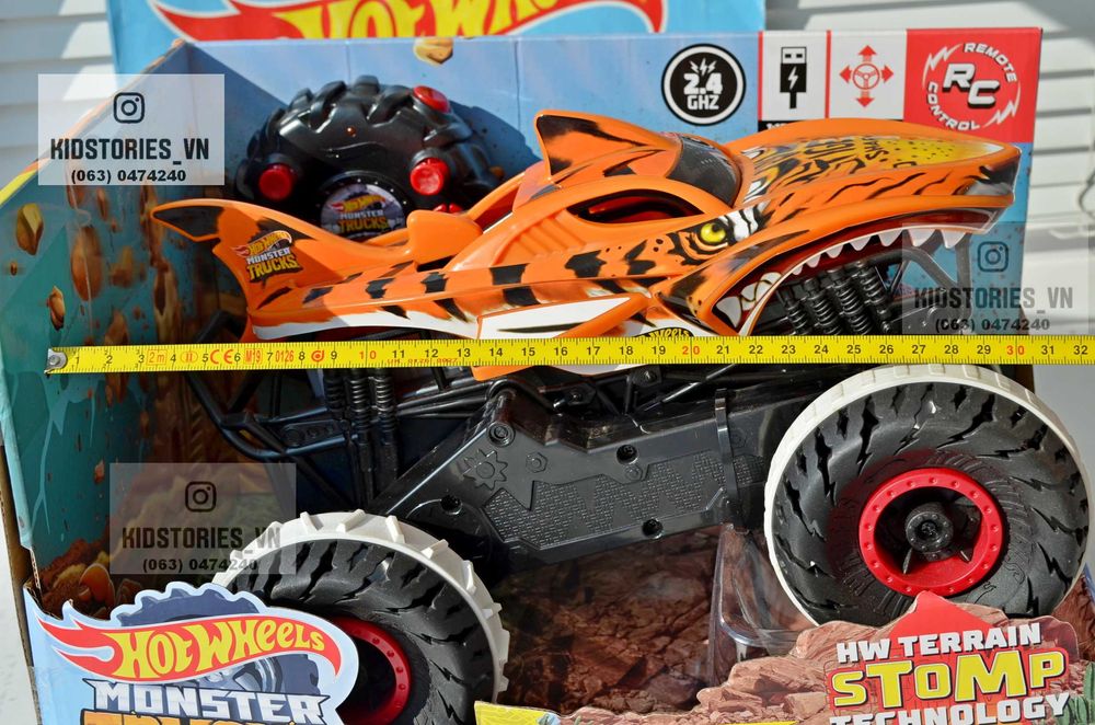 30 см Monster Trucks RC Акула Hot Wheels Tiger Shark на дистанційному