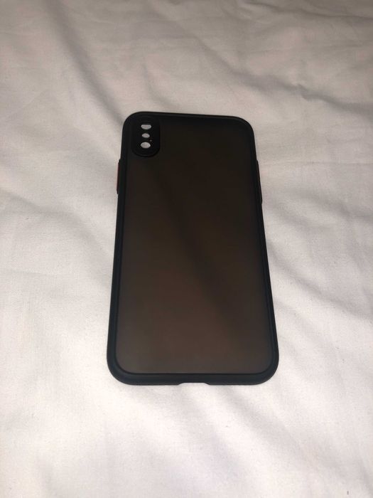 Capa iPhone X Com Detalhe Neon