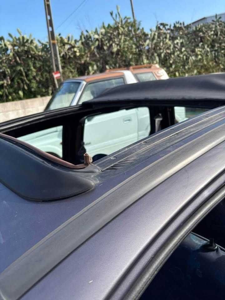 Renault Twingo com Capota em lona  - 1995