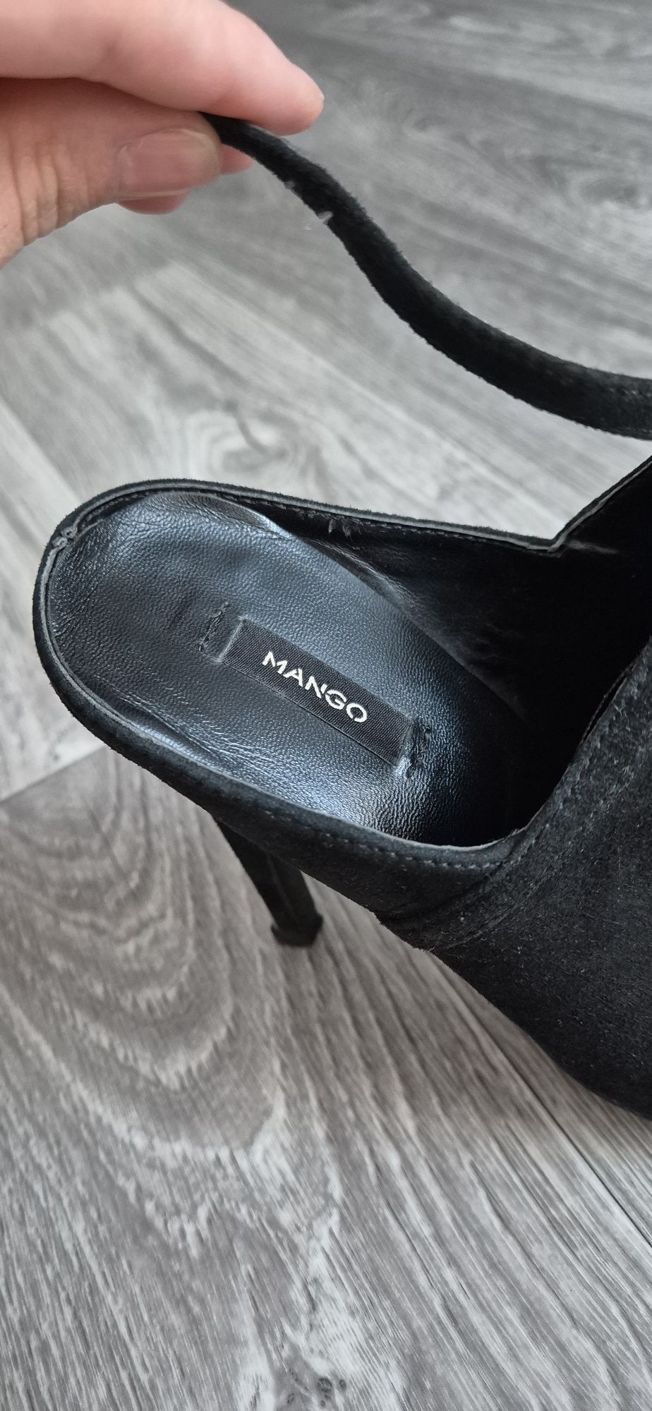 Босоніжки  жіночі MANGO