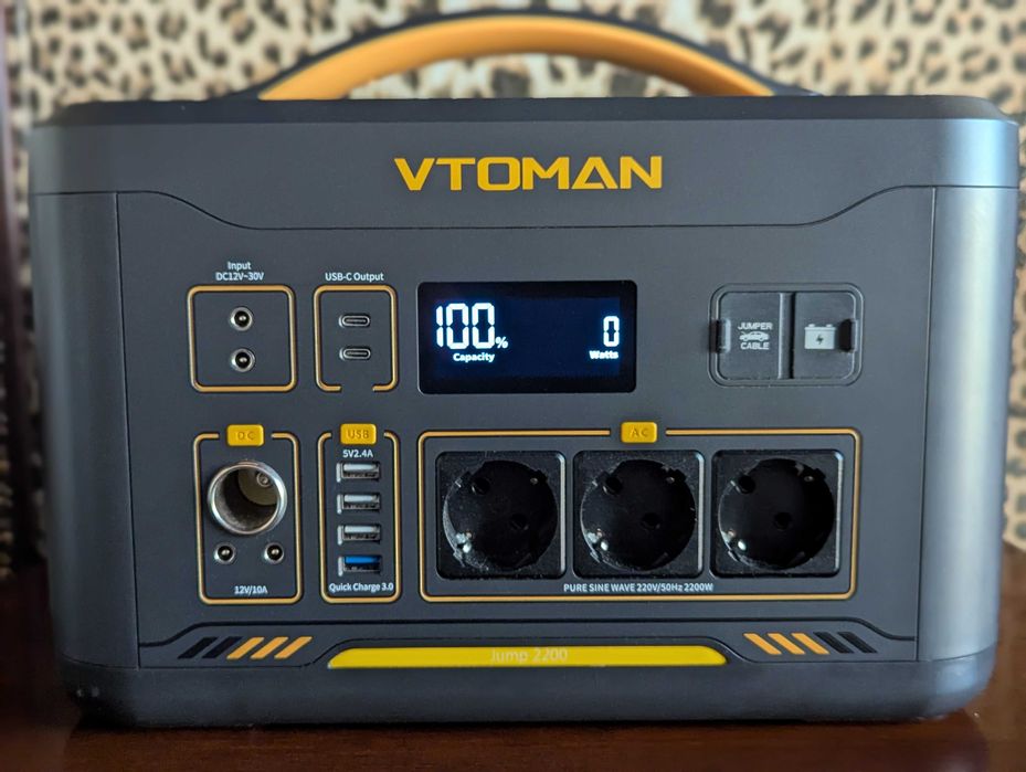 Качественная зарядная станция Vtoman 2200 (2.2 - 4.4 квт) Емкость 1548