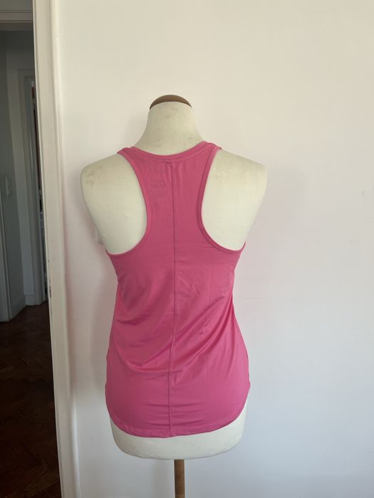 Top desportivo Nike