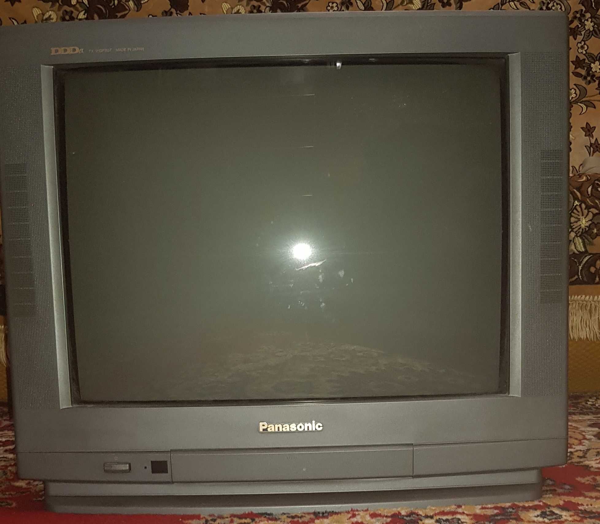 Телевізор Panasoniс TX-21GF80T 21" дюйм=53 см, працює