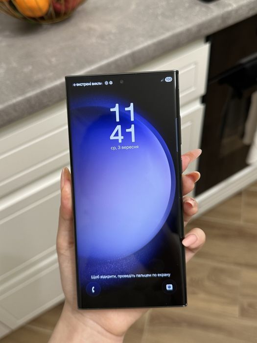 Продаю Samsung S23 Ultra 12/512