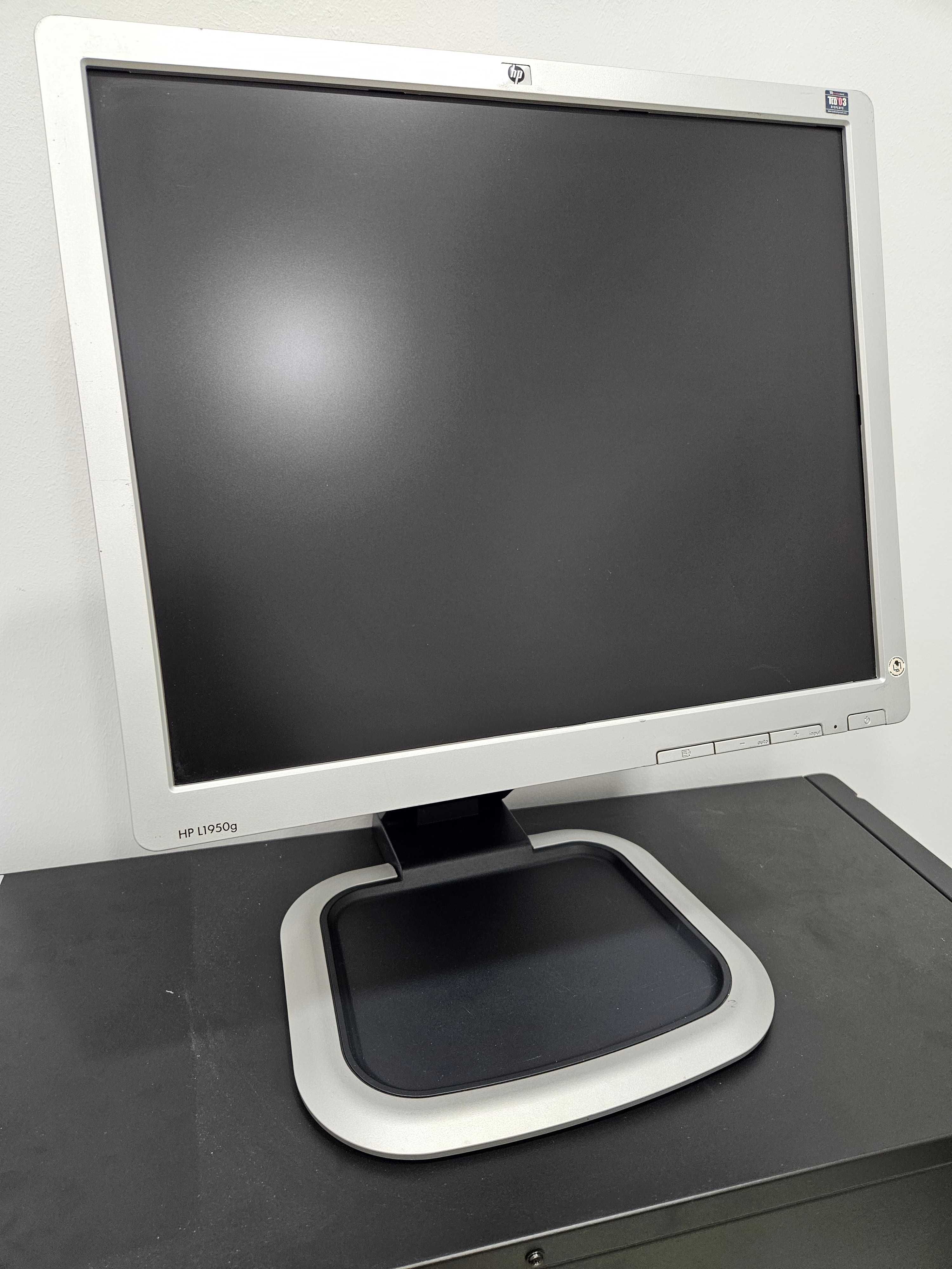Monitor 19 cali HP L1950g