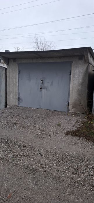 Сдам гараж на Косиора ул.Осенняя 3000 грн