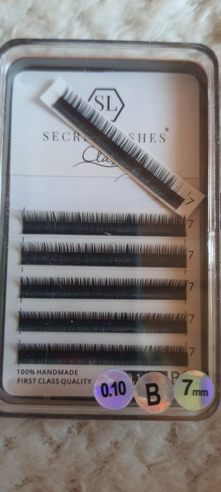 Rzęsy secret lashes