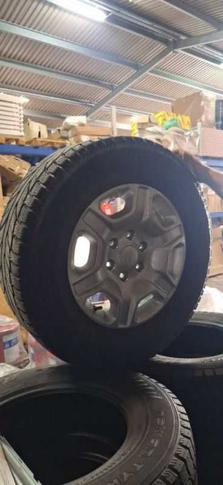 Koła FORD Ranger 17" z oponami zimowymi komplet 4 szt.