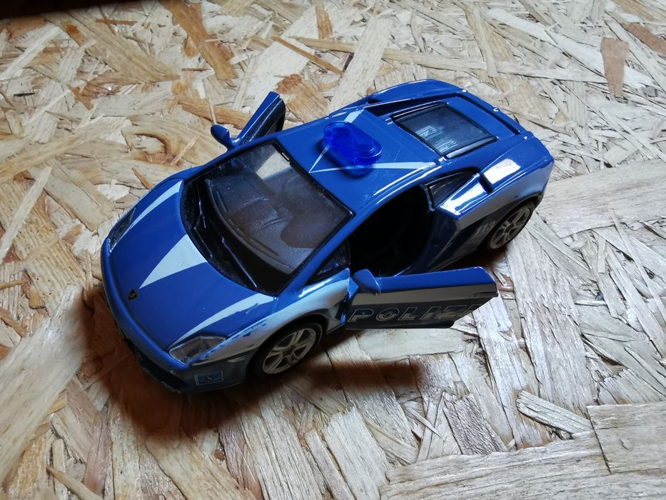 Bburago Lamborghini Gallardo Lp560 skala 1/32