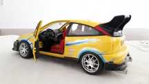 Carro Ford Focus, escala 1:24, BAIXA DE PREÇO!