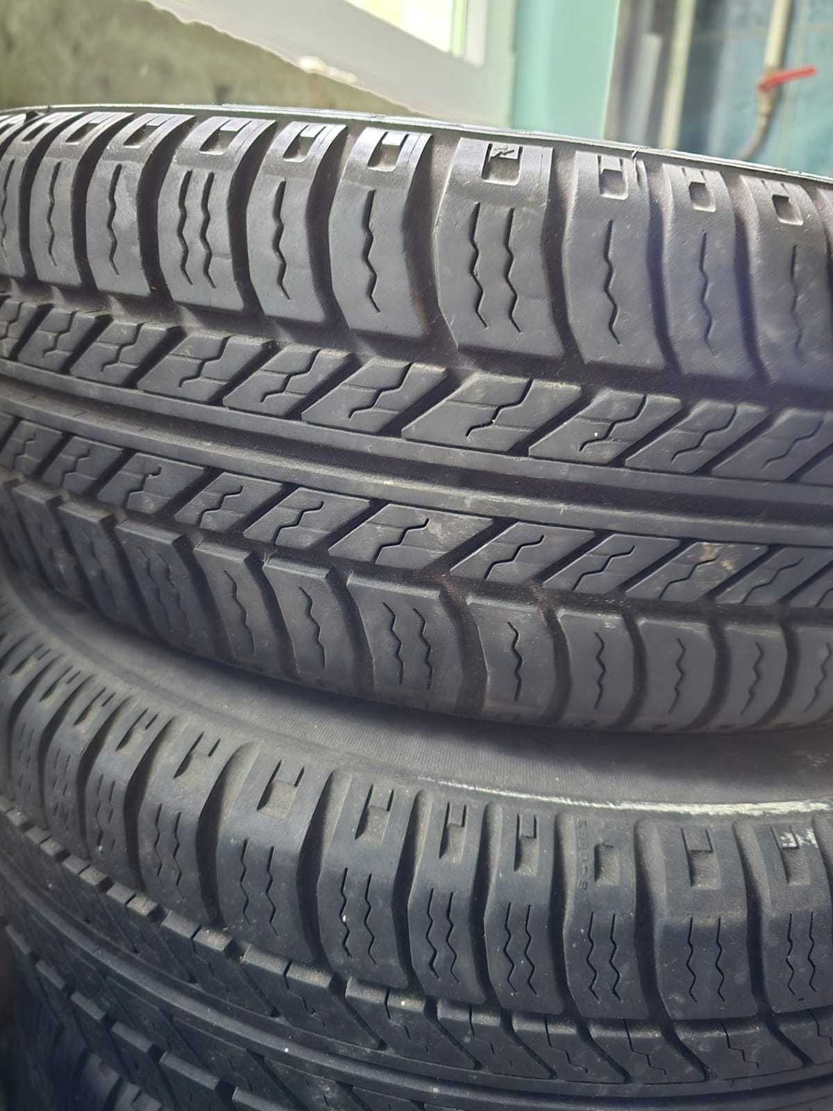 Opony  z felgami Rodzaj: 165/65 R14 Michelin