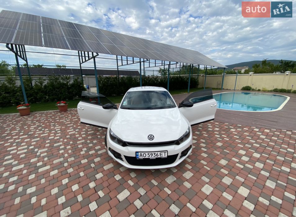 VW Scirocco 2009  (Golf/CC/VW)