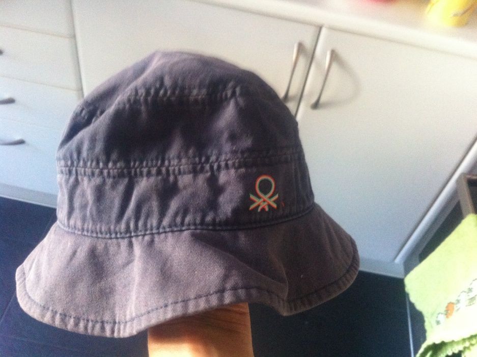 Chapéus de criança, proteção solar e chuva
