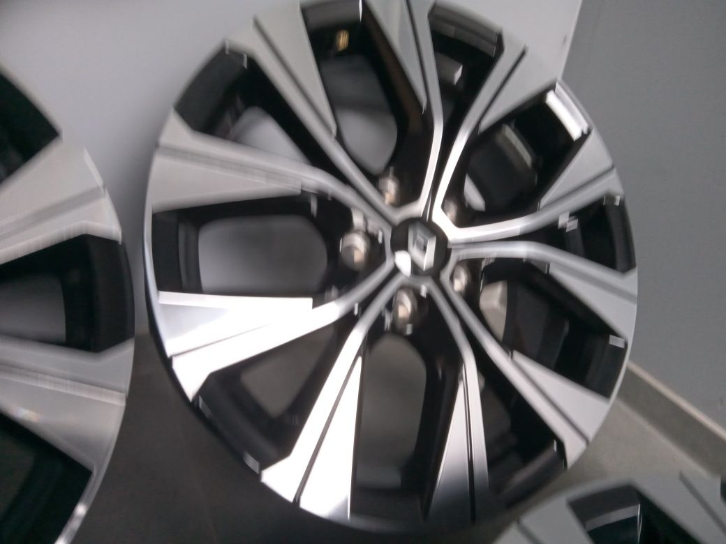 Felgi aluminiowe 17 Renault Captur 2 Arkana  Megane Oryginał Demo