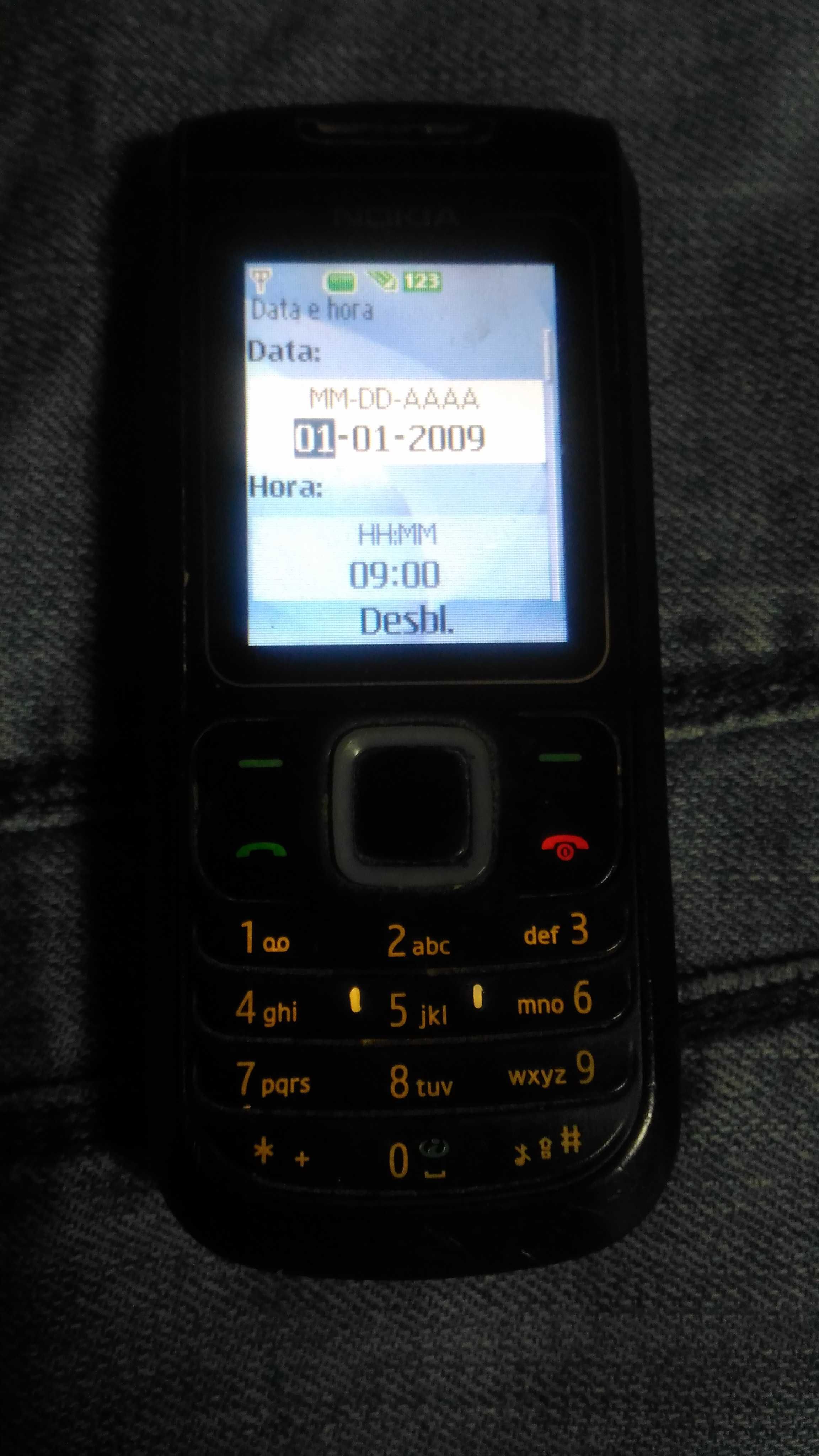 Samsung GT - I9060DS + telemóveis diversos