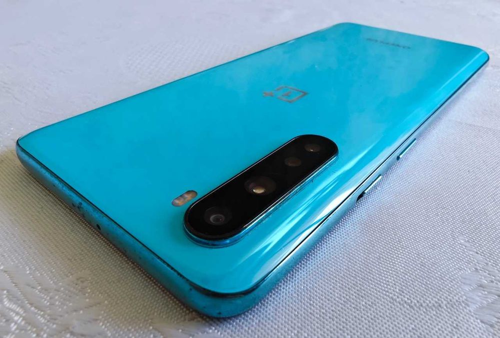 Telefon Oneplus Nord 5G 12GB 256GB ładny stan, wada ekranu