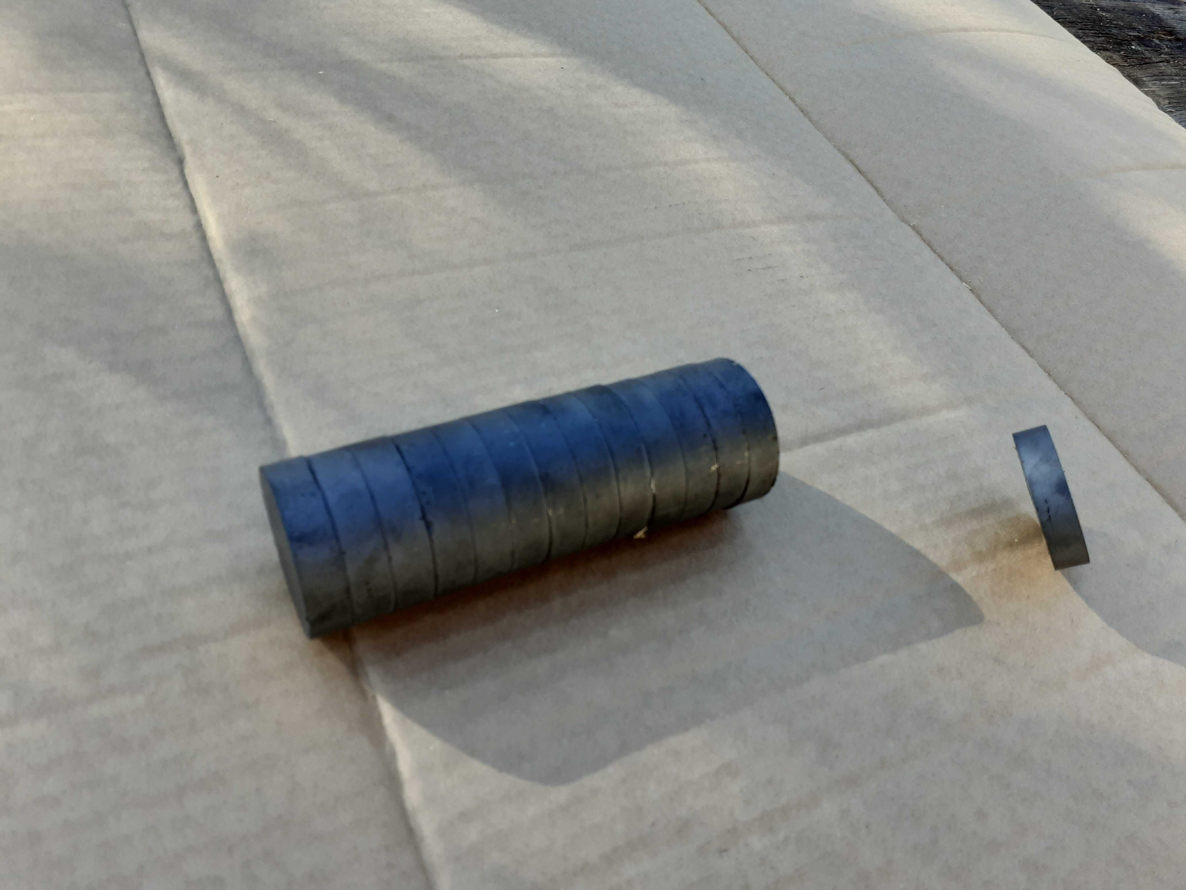 3 caixas Ímans ferrite Y35 disco, 40mm x 9mm