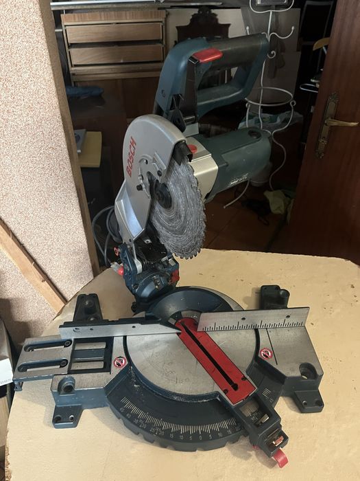 Serra de meia esquadria professional