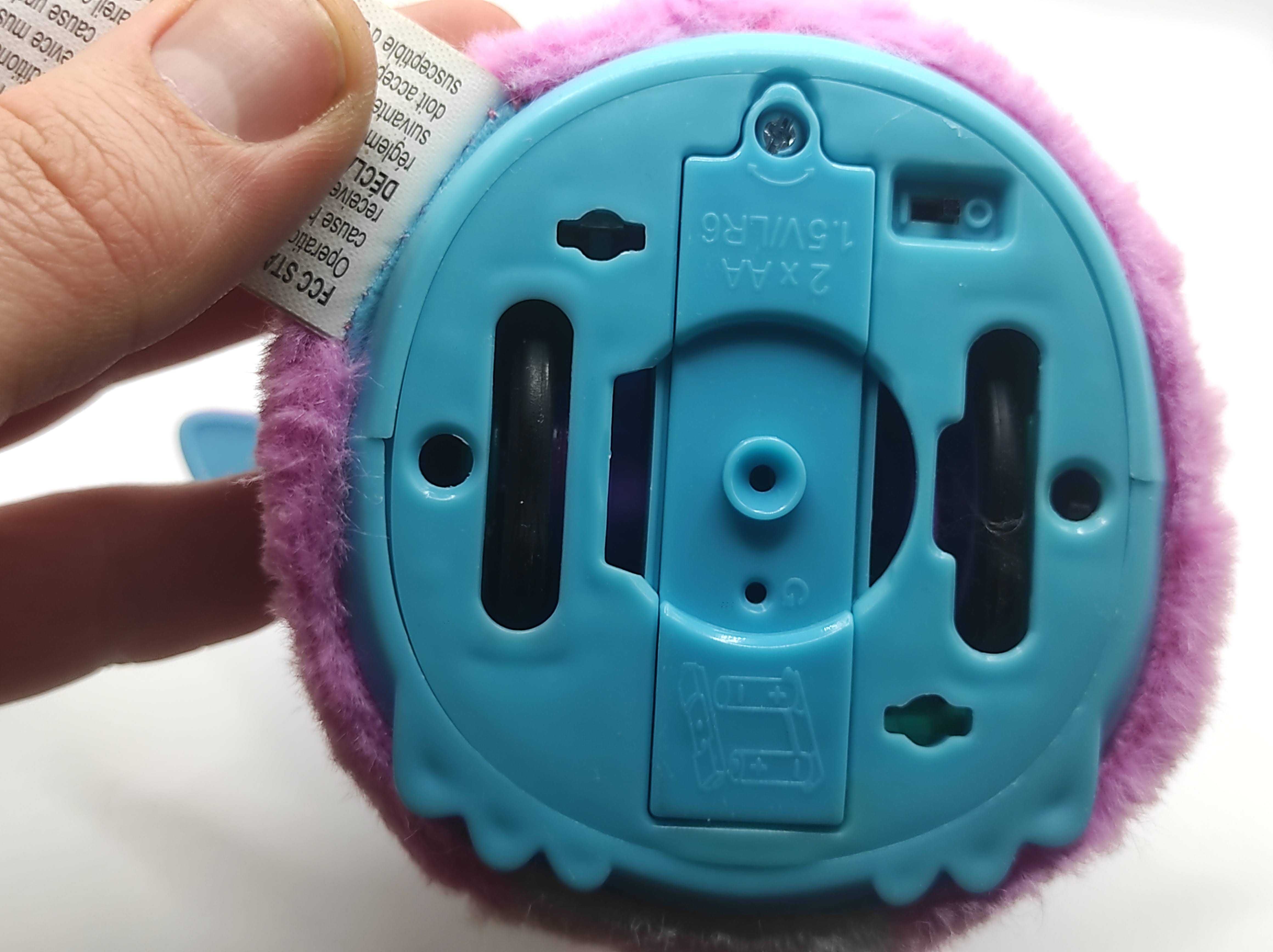 Hatchimals pingwinek interaktywna zabawka pluszak interaktywny