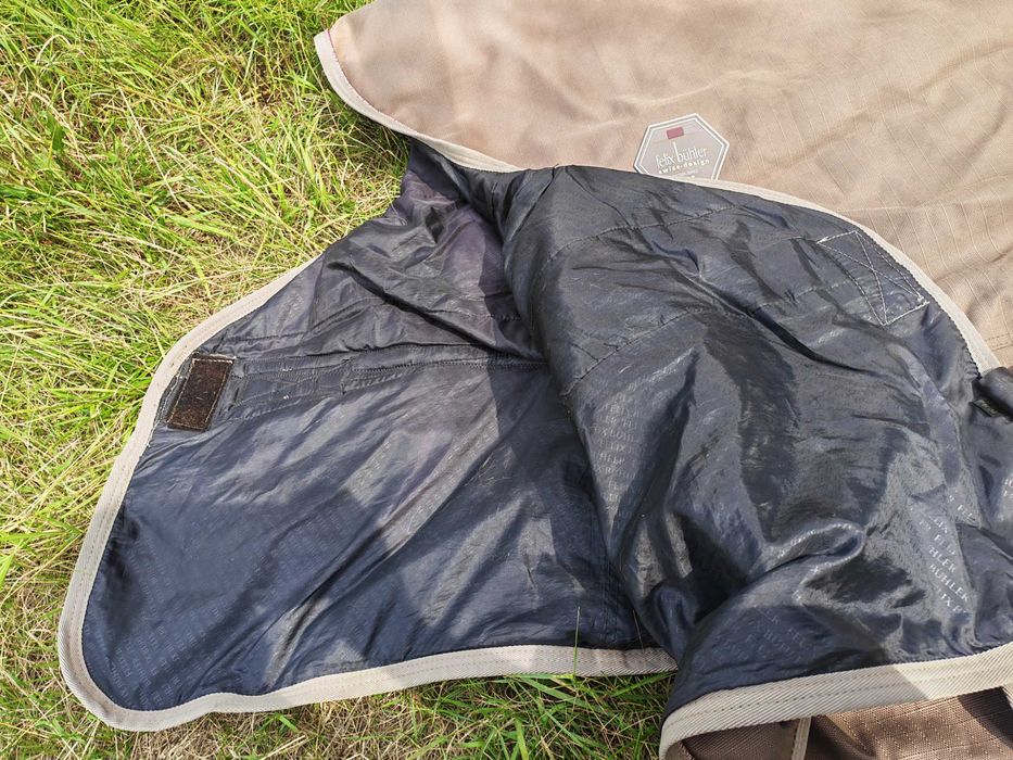 Feliks Bühler derka padokowa z wysokim kołnierzem Rain Shield, 200 g