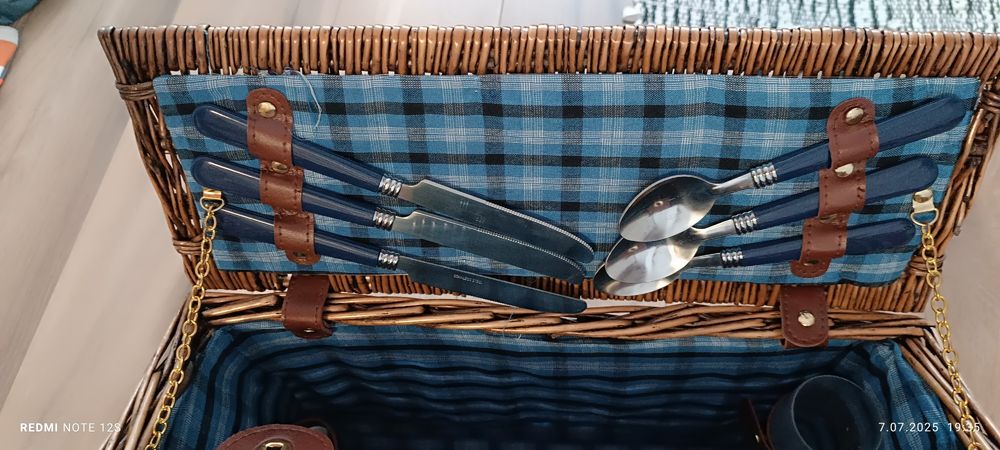 Wiklinowy kosz piknikowy SUMMERTIME 4 os