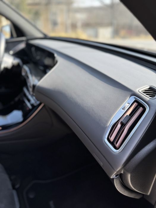 Mercedes-Benz EQC 400