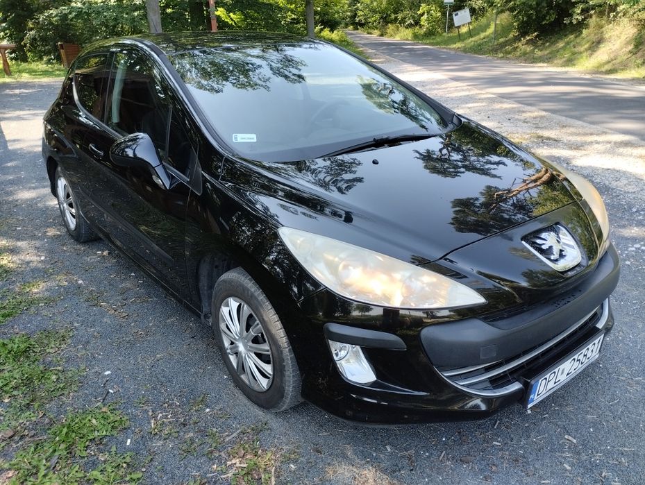 Peugeot 308 w ładnym stanie