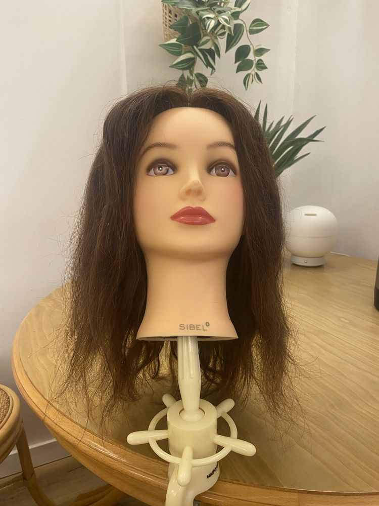 Cabeça de boneca com suporte cabelo humano
