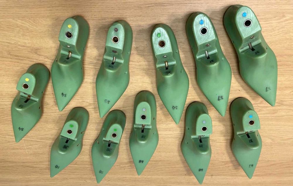 Formas de sapato ,para dar forma ao calçado. Sapateiro