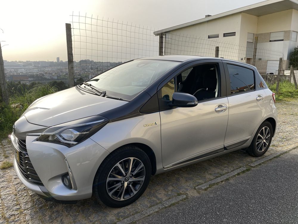 Toyota Yaris hibrid Y20