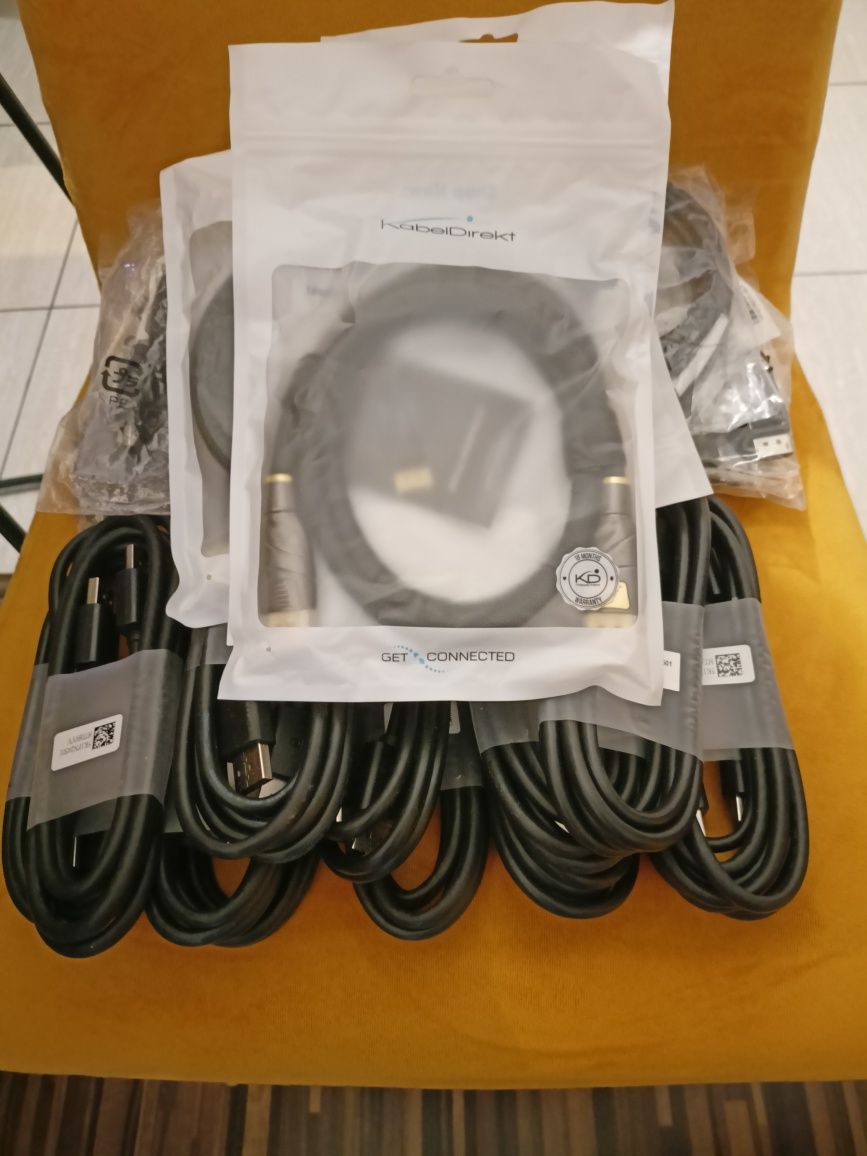 Promocja.Kable,przewody, przejściówki Display port USB, RJ 45 itp...