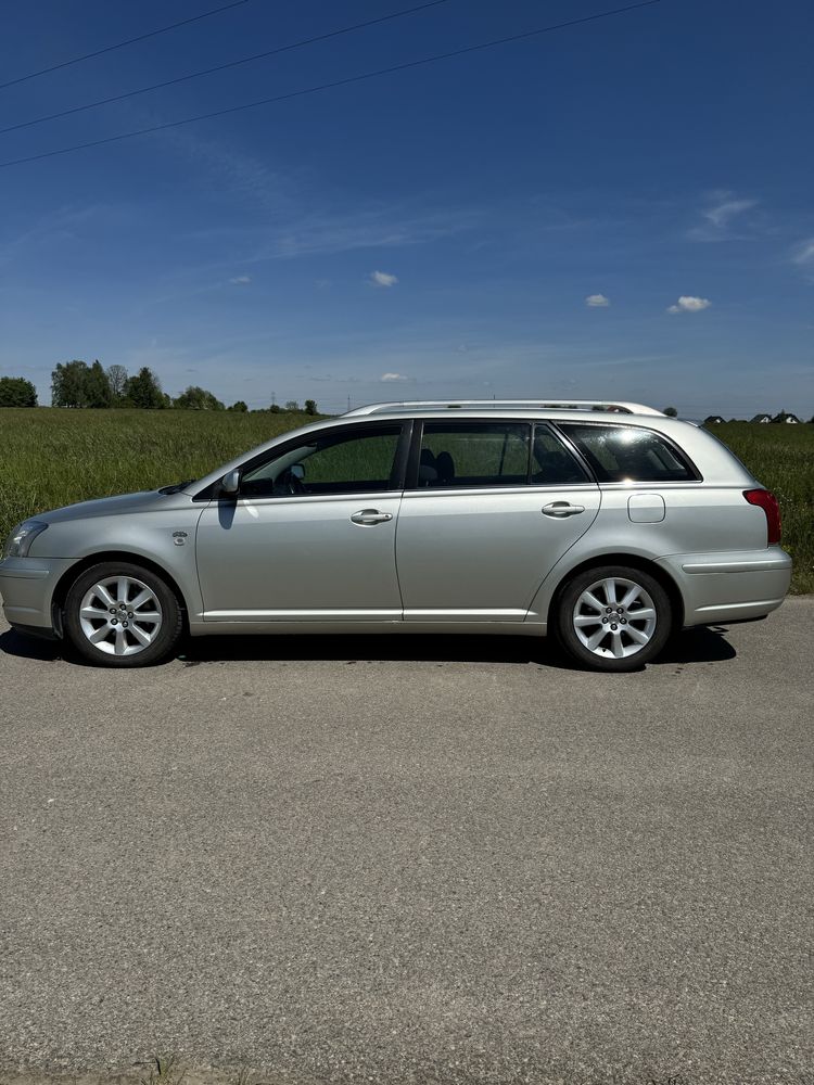 Toyota Avensis T25 2.0 D4D