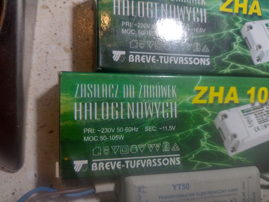 Oświetlenie halogenowe podszafkowe