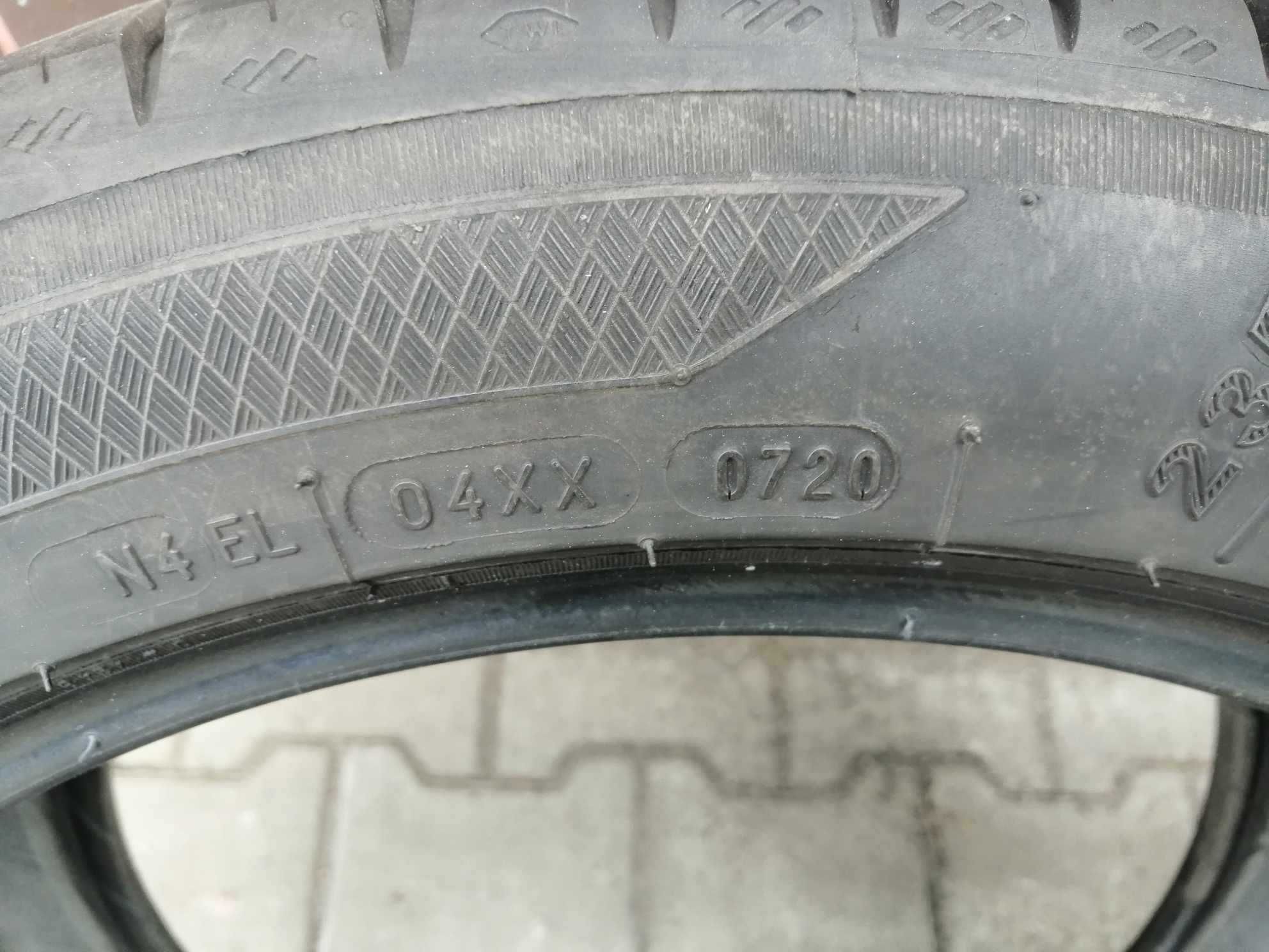 Letnie opony 235/45R18 Y Kleber Dynaxer UHP rok 2020 bieżnik 5 mm