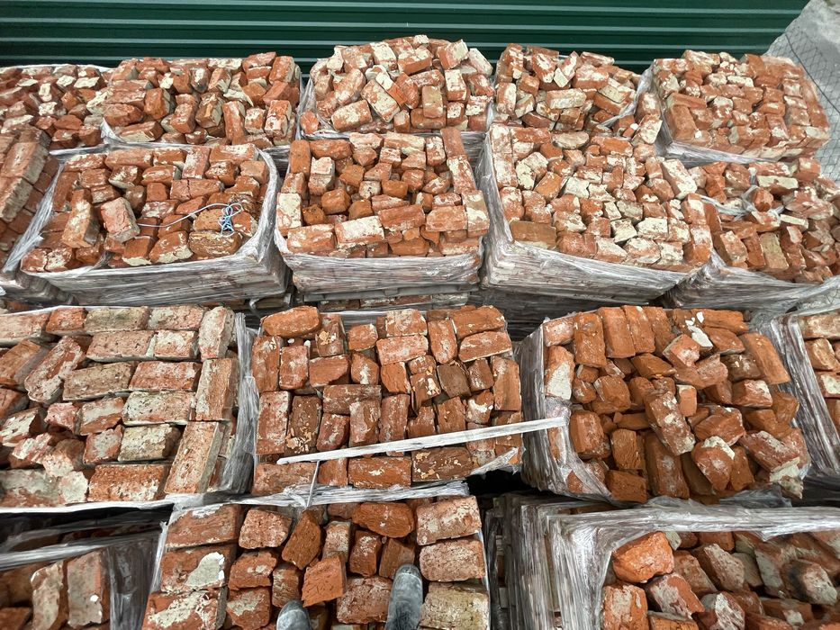 Цегла б/у