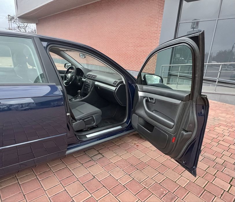 Продам ауди а4 b7