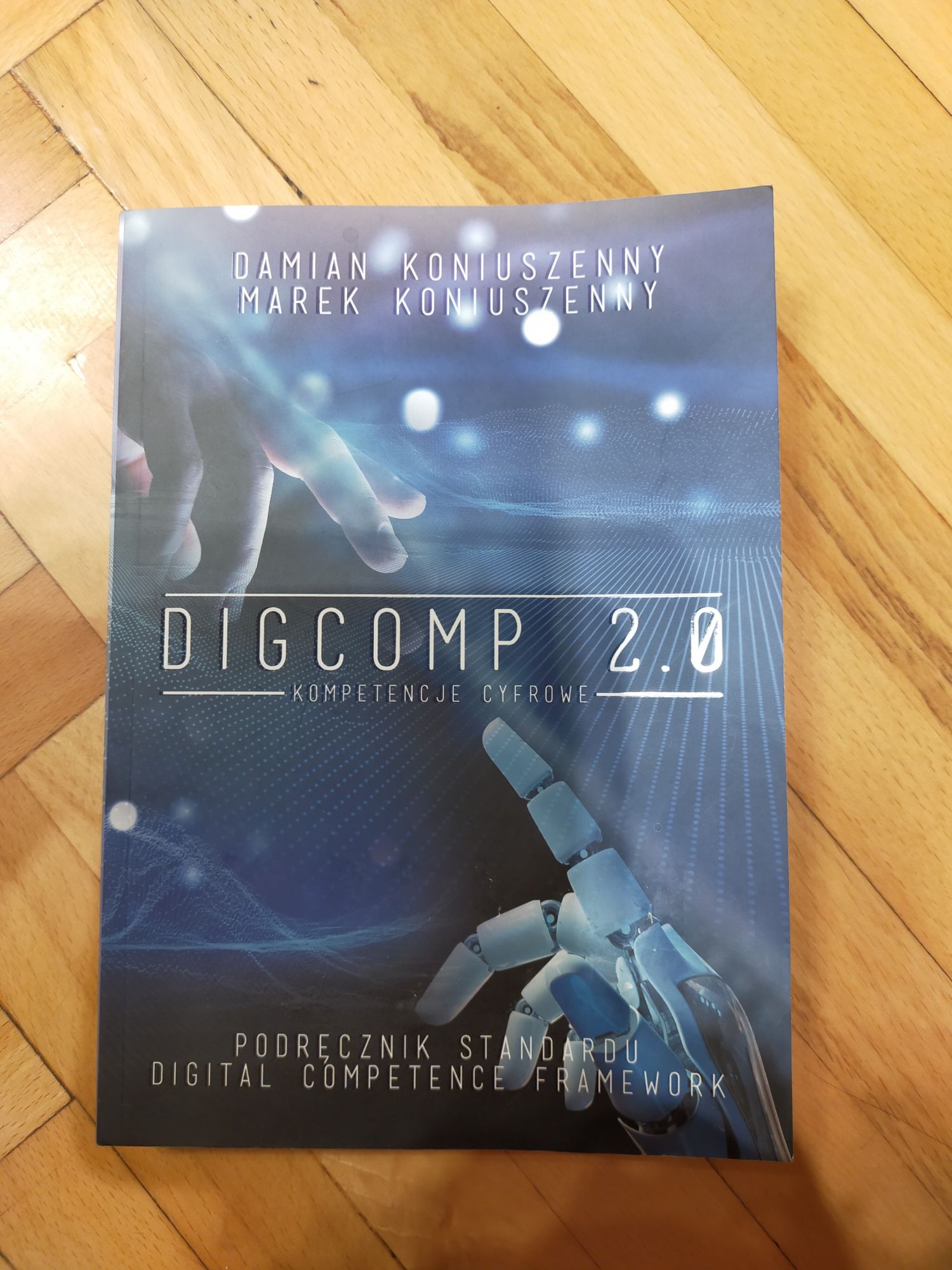 Książka podręcznik DIGCOMP 2.0
