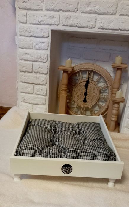 Лежанка дерев'яна, лежанка для кота, лежанка для собак