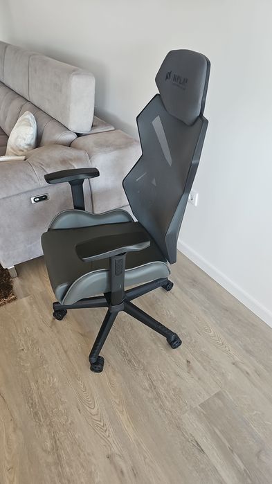 Cadeira gaming nplay reign nova