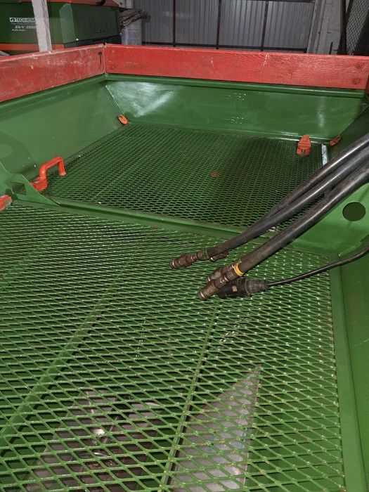 Rozsiewacz AMAZONE ZA-M 900+nadstawki