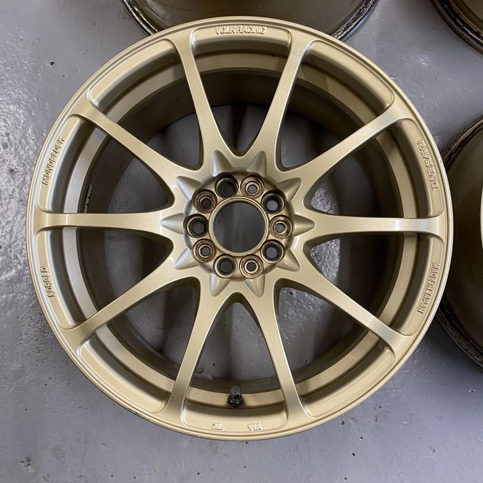 Kute felgi RAYS Volk Racing CE28NF 17x8 5x100 ET47 Subaru Impreza STI