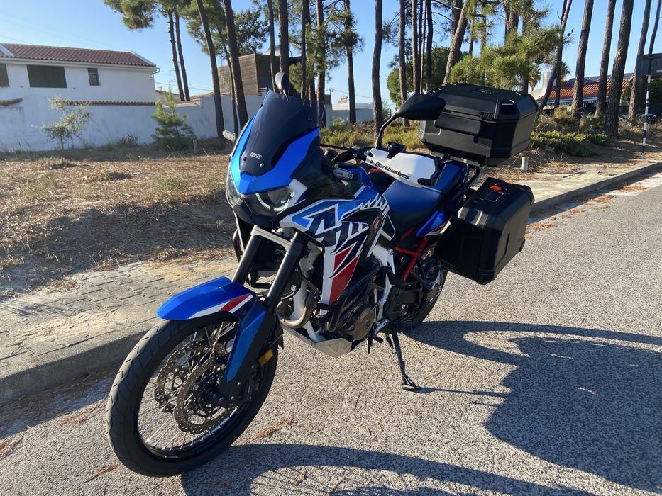 Honda crf 1100 africa twin