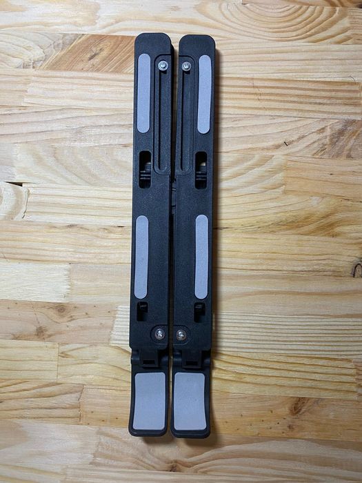 Підставка для ноутбука чорна