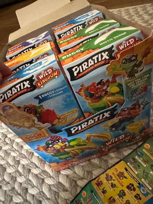 Piratix wild kingdom buggy 1 szt pojazd + figurka unikatowe zestawy