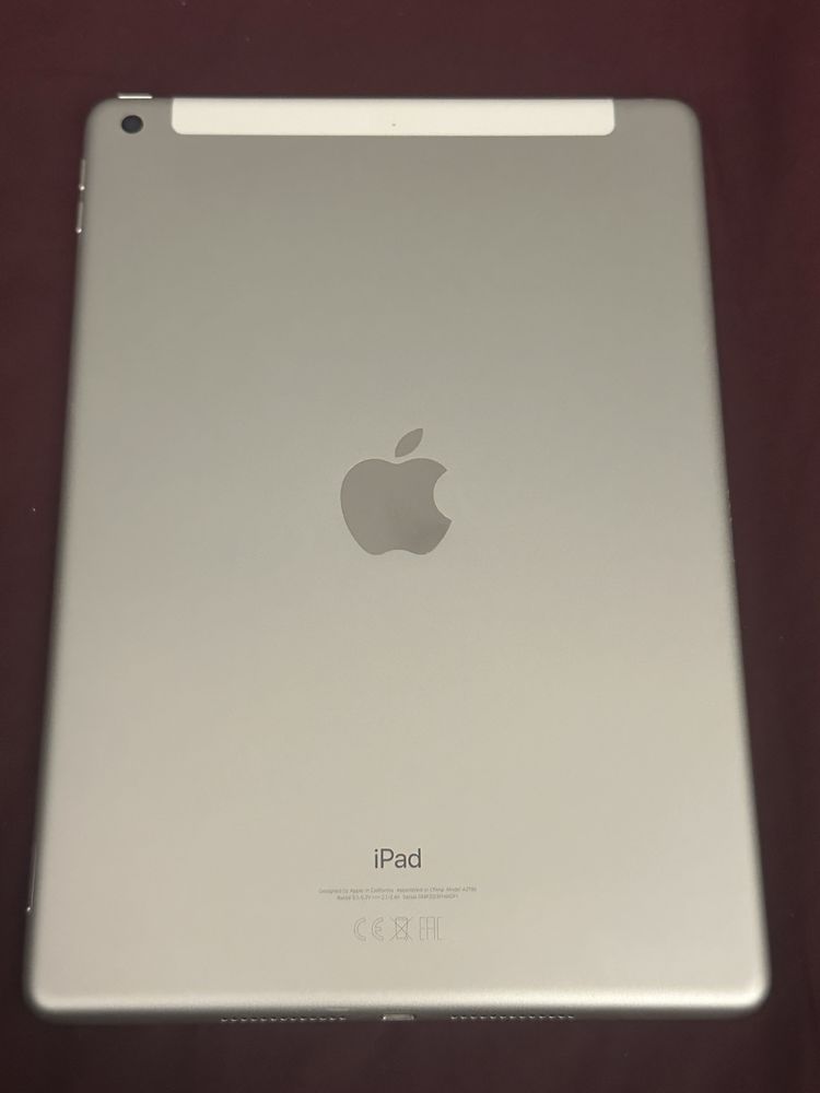 Ipad 7 generacjj 128 GB model A2198 wifi + cellular