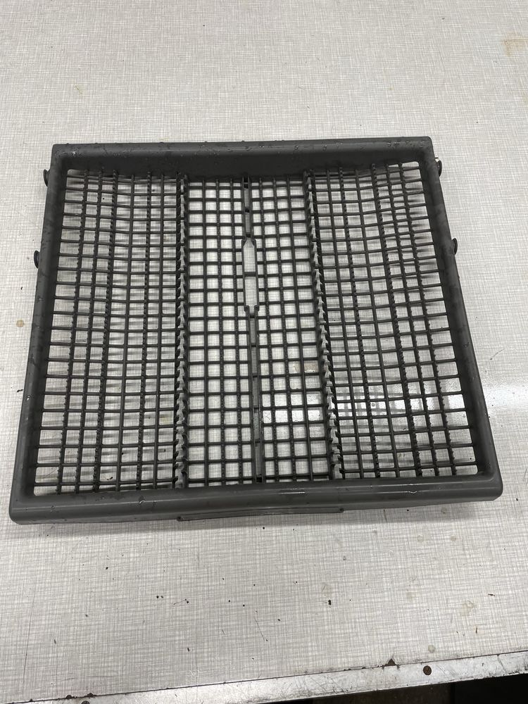 Whirlpool WIC2C23PFE komplet koszy