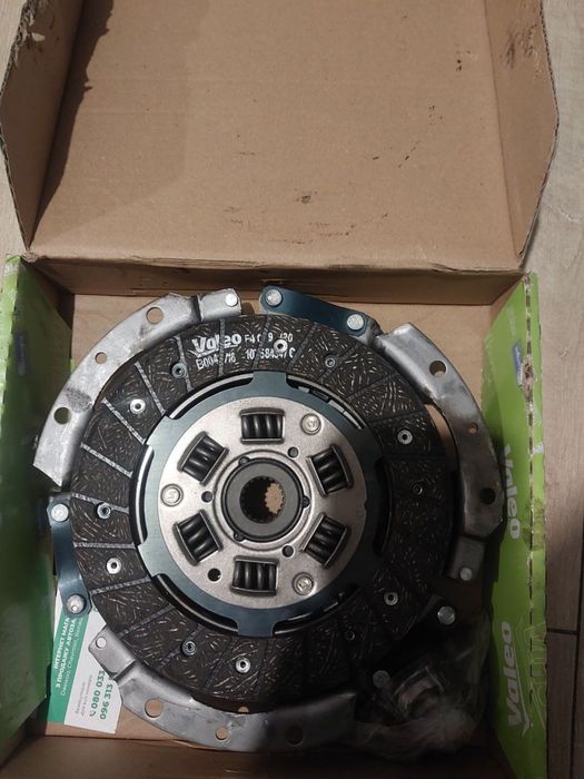 Набір зчеплення Valeo, 16 клапанів