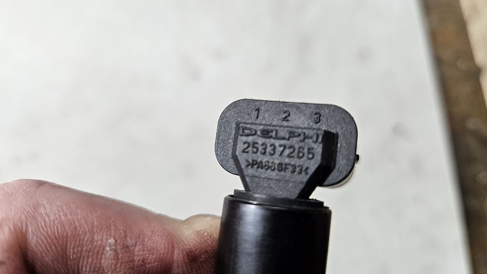Czujnik wałka rozrządu z16xep 1.6 105km opel astra h zafira b meriva a