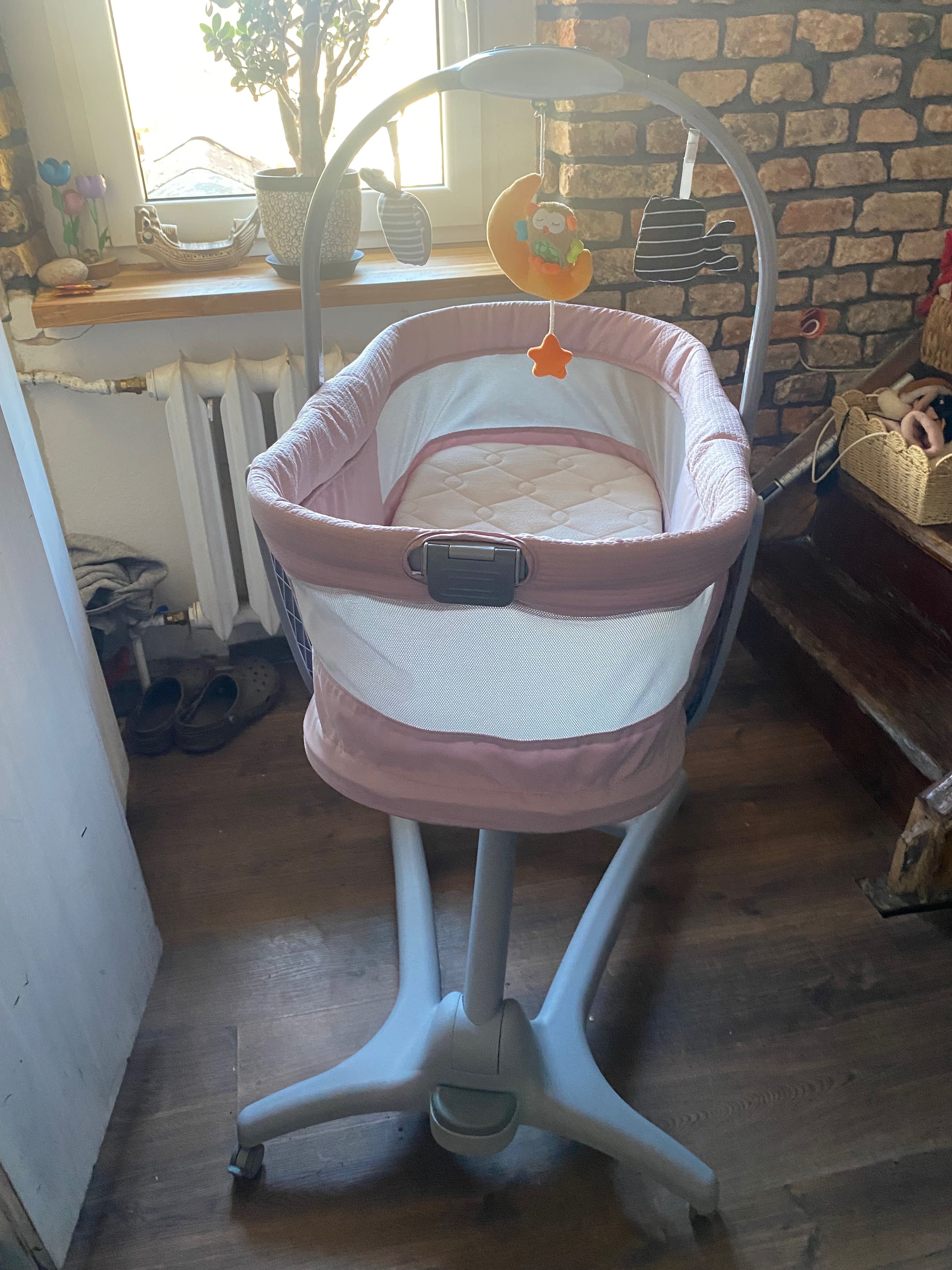 Chicco Baby Hug 4w1 – jak nowy kołyska łóżeczko jeżdżące różowe