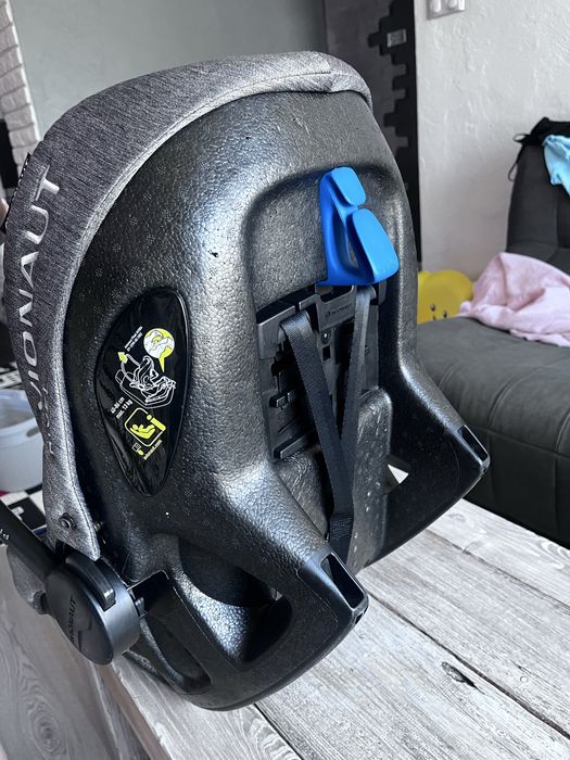 Avionaut pixel fotelik z baza wsztstko w komplecie wszystko sprawne